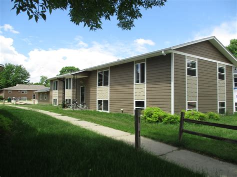 144 3rd Ave S 12, Brookings, SD 57006. . Apartments for rent in brookings sd
